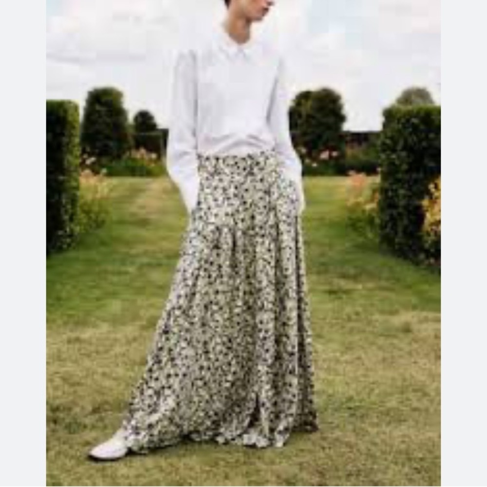 ME+EM Floral Maxi Skirt in Cream and Blue - Picture 3 of 13